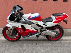 CBR250RR