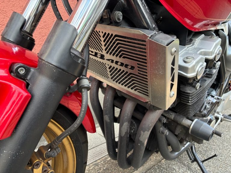 CB400SF