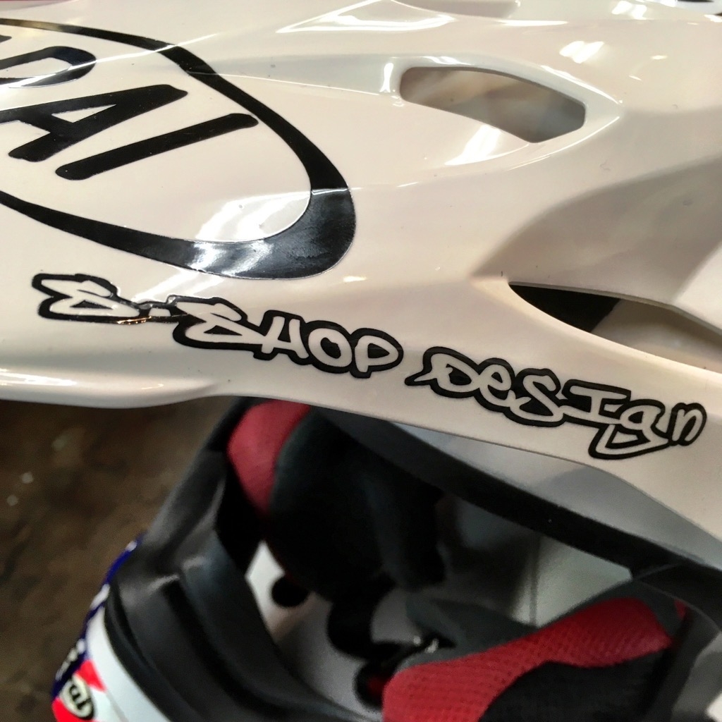 ARAI　V-CROSS4 オーダーペイント